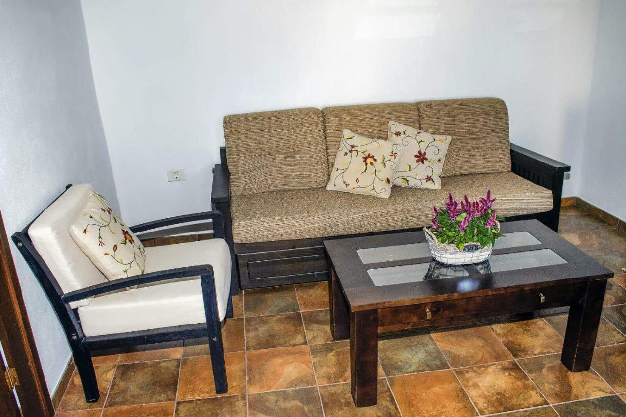 San Borondon Guest House Alojera Екстериор снимка