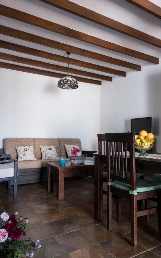 San Borondon Guest House Alojera Екстериор снимка